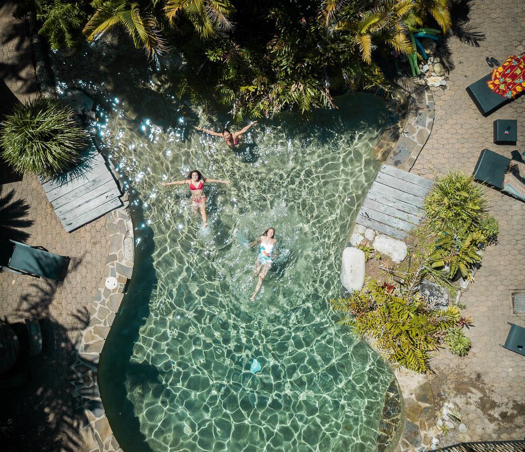 Coral Beach Lodge 포트 더글라스 외부 사진